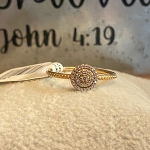 New Pandora Elegant sparkle 14k solid gold cz ring size 8.5